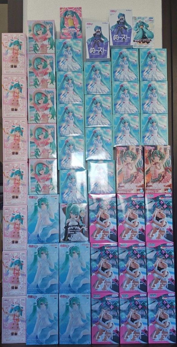 初音未来花样滑冰集中销售48体套装
