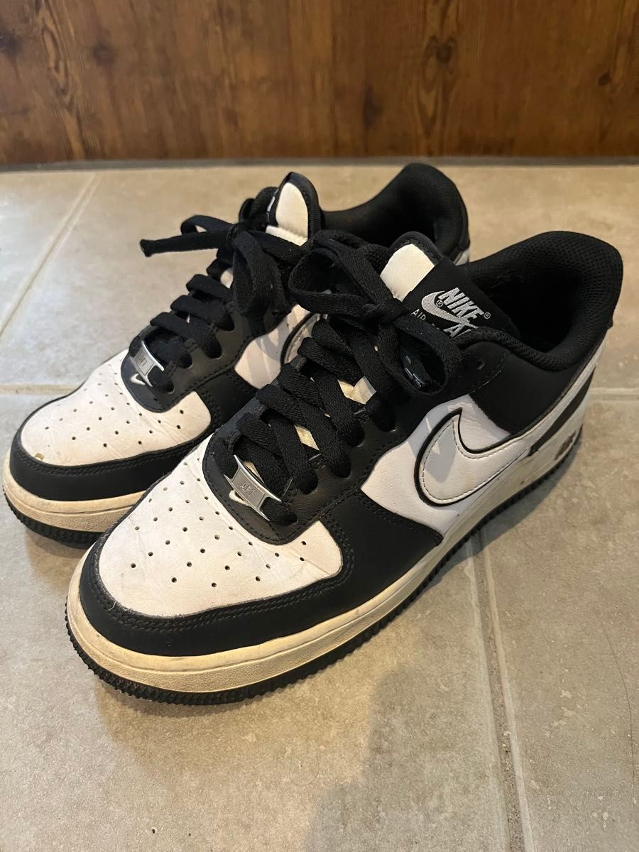 NIKE Air Force 1 Low White Black Panda Color